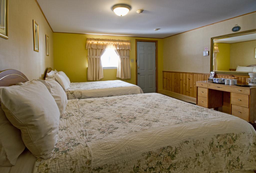 Mackenzie Motel & Cottages Shelburne Exterior foto
